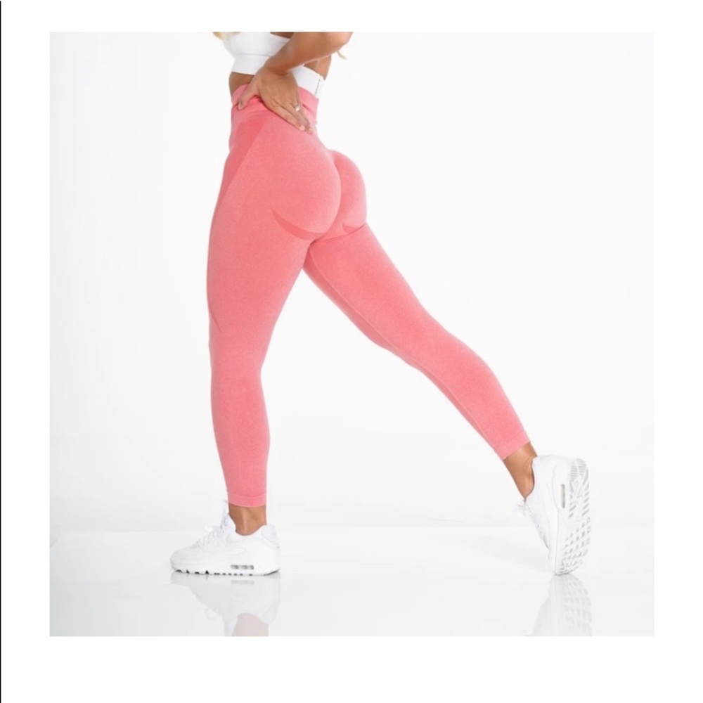 Sold***Nvgtn Coral Seamless Leggings